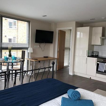 Studio Apartment Opposite Shoreditch Park London Exterior foto