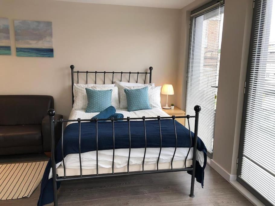 Studio Apartment Opposite Shoreditch Park London Exterior foto
