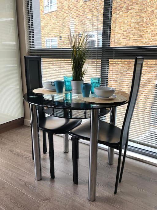 Studio Apartment Opposite Shoreditch Park London Exterior foto