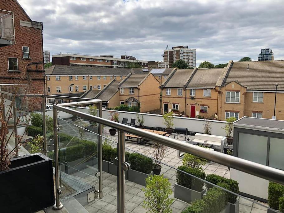 Studio Apartment Opposite Shoreditch Park London Exterior foto